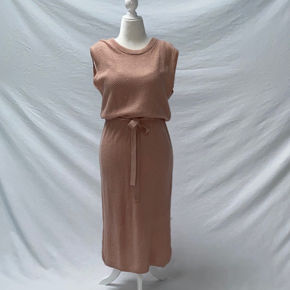 Anthropologie Dresses & Skirts - Anthropologie Sweater Dress by Callahan